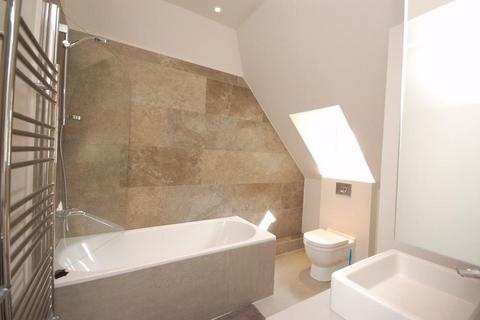undefined, Oakington Manor Drive, WEMBLEY