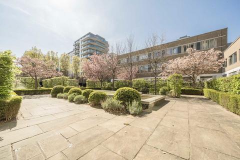 L G 14 Wallis House Great West Road, Brentford, TW8 0HD