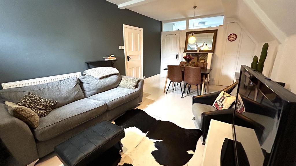 Living / Dining Room