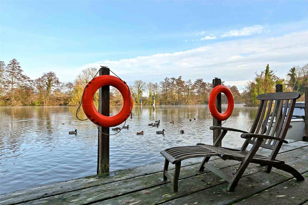Jetty