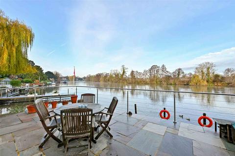 undefined, Riverside, Ferry Road, Bray, Maidenhead, SL6