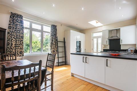 3 bedroom detached bungalow for sale, 1 Muskoka Avenue, Bents Green, S11 7RL