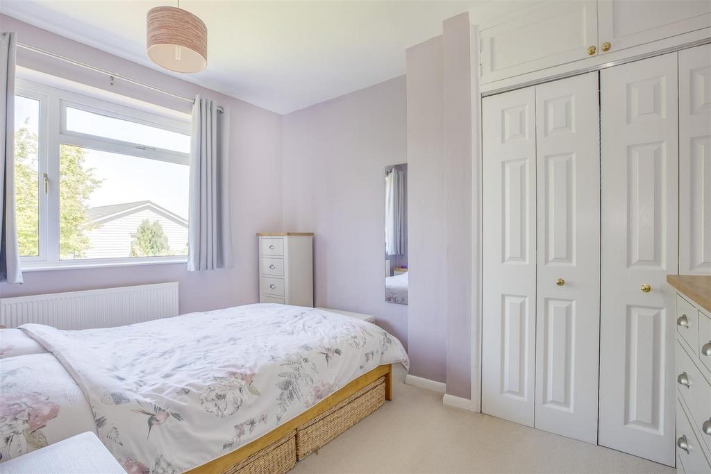 20 Totteridge Drive, HP13 6 JJ-3.jpg
