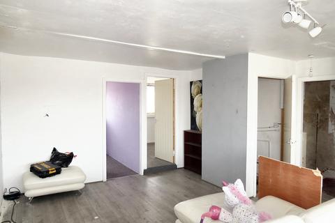 Flat 3, 18 Seafield Road, Blackpool, FY1 2LS
