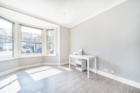 4 bedroom house for sale, Vant Road, London SW17