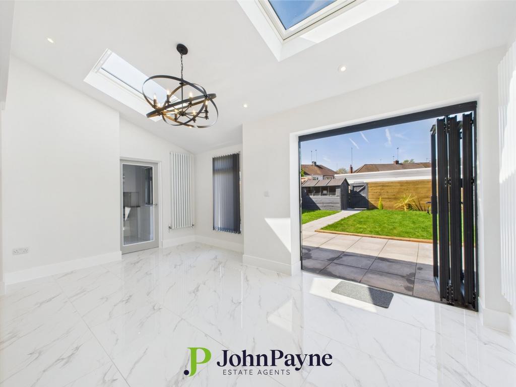 Family Kitchen Room