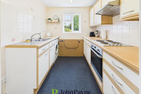 2 bedroom retirement property for sale, Brentwood Gardens, Brentwood Avenue, Finham, Coventry, CV3