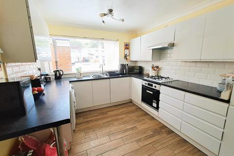 116 Common Lane, Sheldon, Birmingham, B26 3DA