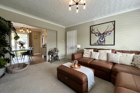 3 bedroom semi-detached house for sale, Northfield Road, Beverley, HU17 7HN