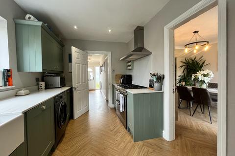 3 bedroom semi-detached house for sale, Northfield Road, Beverley, HU17 7HN