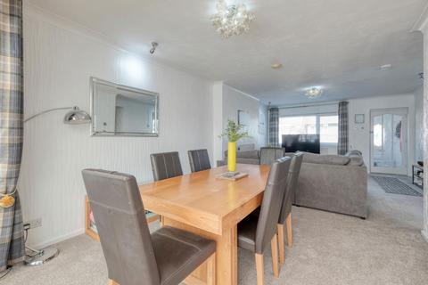 38 Fairlie Crescent, Birmingham, B38 8DY