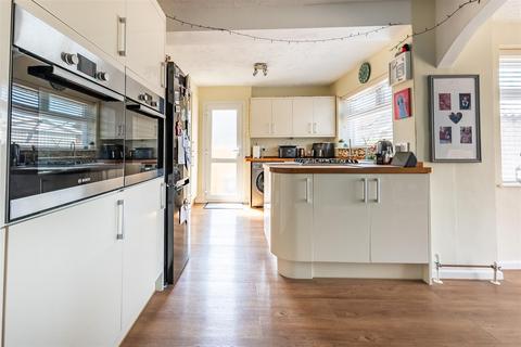 9 Naishcombe Hill, Wick, Bristol, BS30 5QW