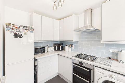 67 Balmoral Way, Birmingham, B14 4NU