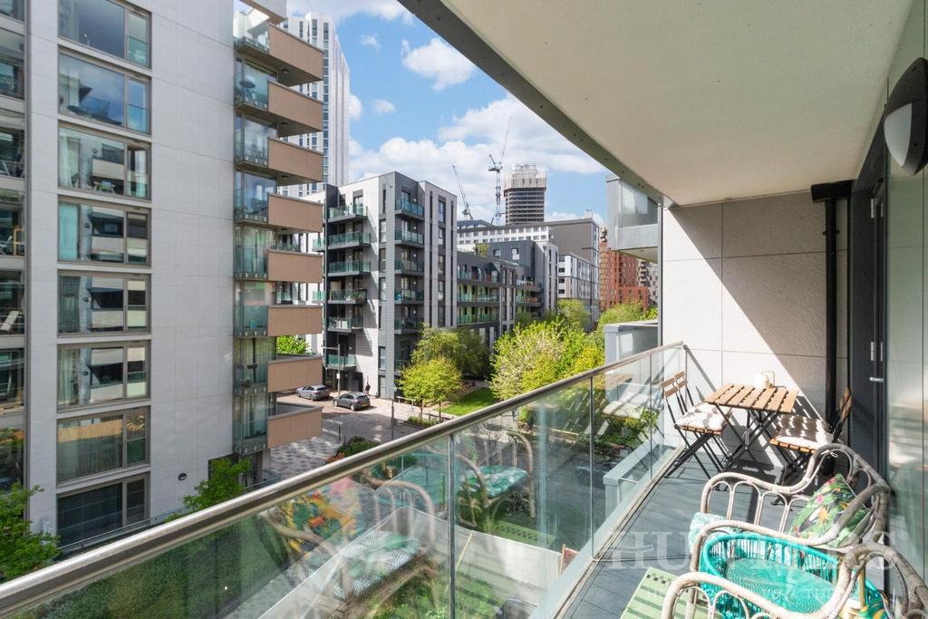 Flat 29, Egret Heights N17 9 GJ-10.jpg