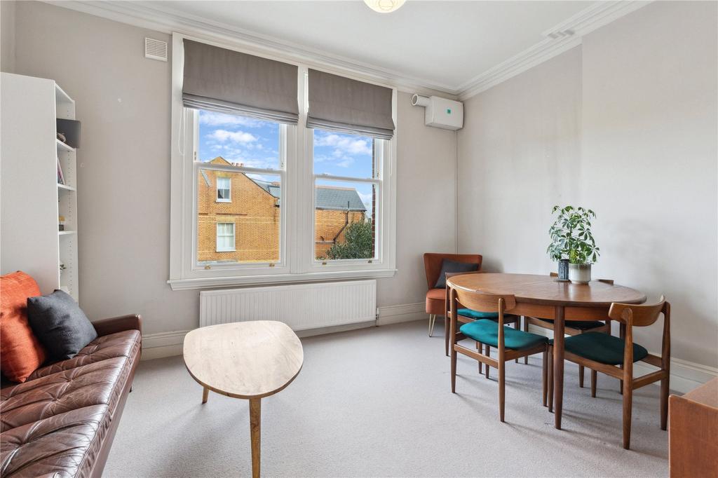 Trinity Road, SW18 2 bed apartment - £495,000