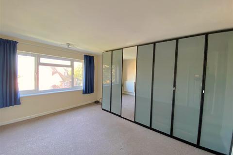 7 Offa Court, Bexhill-on-sea, TN40 1TX