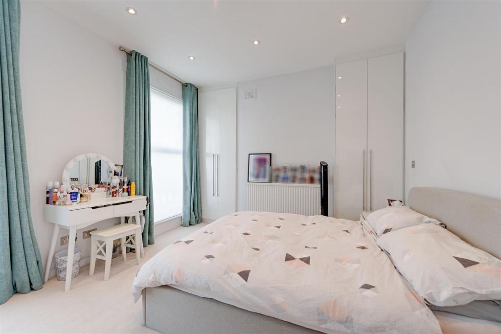 52277 hi-res(10).jpg