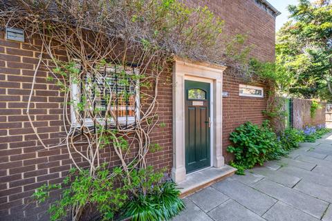 3 bedroom house for sale, Clarence Avenue, Clapham Park, London, SW4