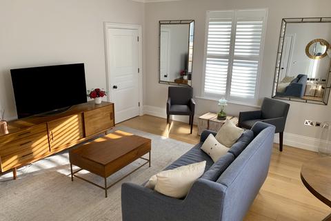 2 bedroom flat to rent, Wycombe Square, London W8