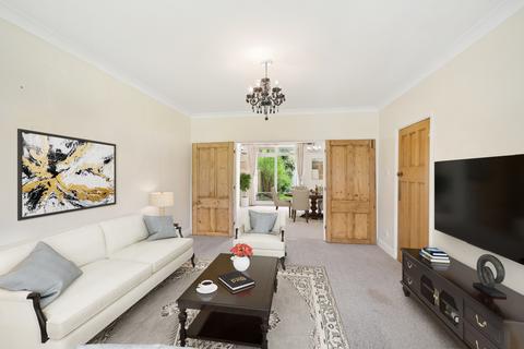 175 Princes Gardens, Acton, London, W3 0LT