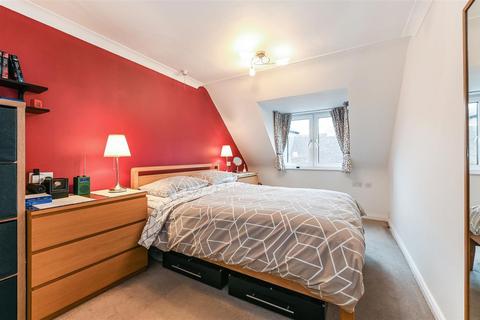 1 bedroom retirement property for sale, Chapel Street, Chichester, PO19
