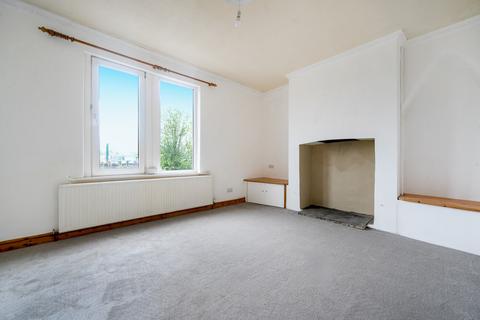 3 bedroom end of terrace house for sale, 15 Pond Terrace, Carnforth, Lancashire, LA5 9BL