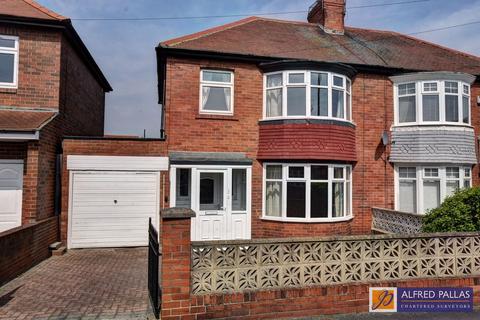 3 bedroom semi-detached house for sale, Side Cliff Road, Fulwell