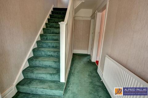 3 bedroom semi-detached house for sale, Side Cliff Road, Fulwell