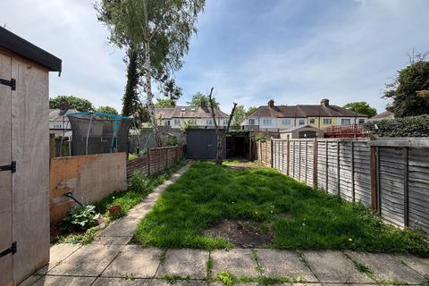 65 Eastcote Avenue, Greenford, UB6 0NQ