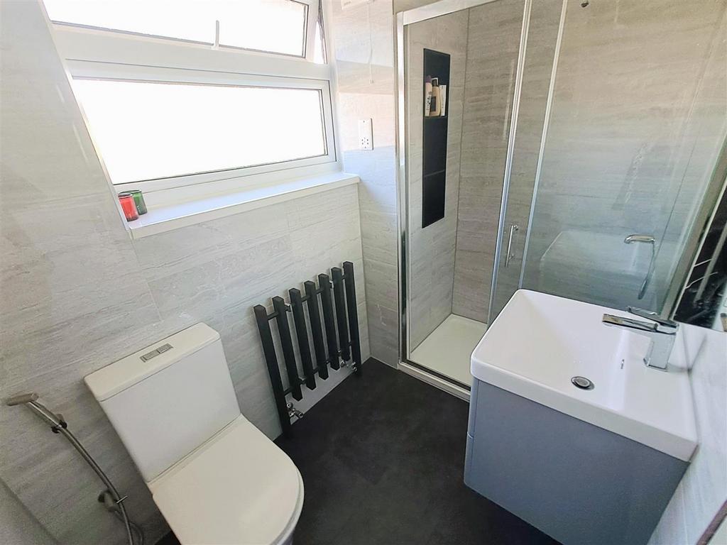 Re Fitted Shower Room