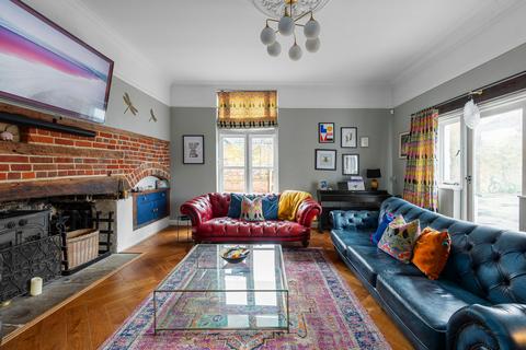 5 bedroom semi-detached house for sale, Swan Street, West Malling, ME19