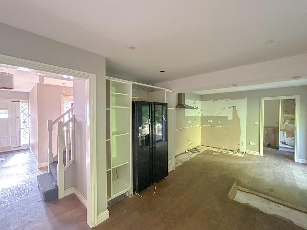 Kitchen 6