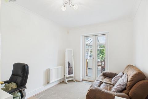 10 Foresters Way, Sutton Coldfield, B75 5UF