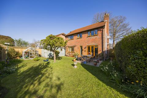 4 bedroom detached house for sale, Upper Greenwoods Lane, Punnetts Town