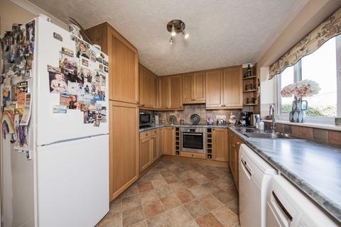 4 bedroom detached house for sale, Upper Greenwoods Lane, Punnetts Town
