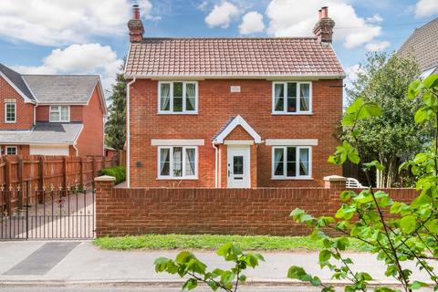 3 bedroom detached house for sale, Dobbs Lane, Kesgrave