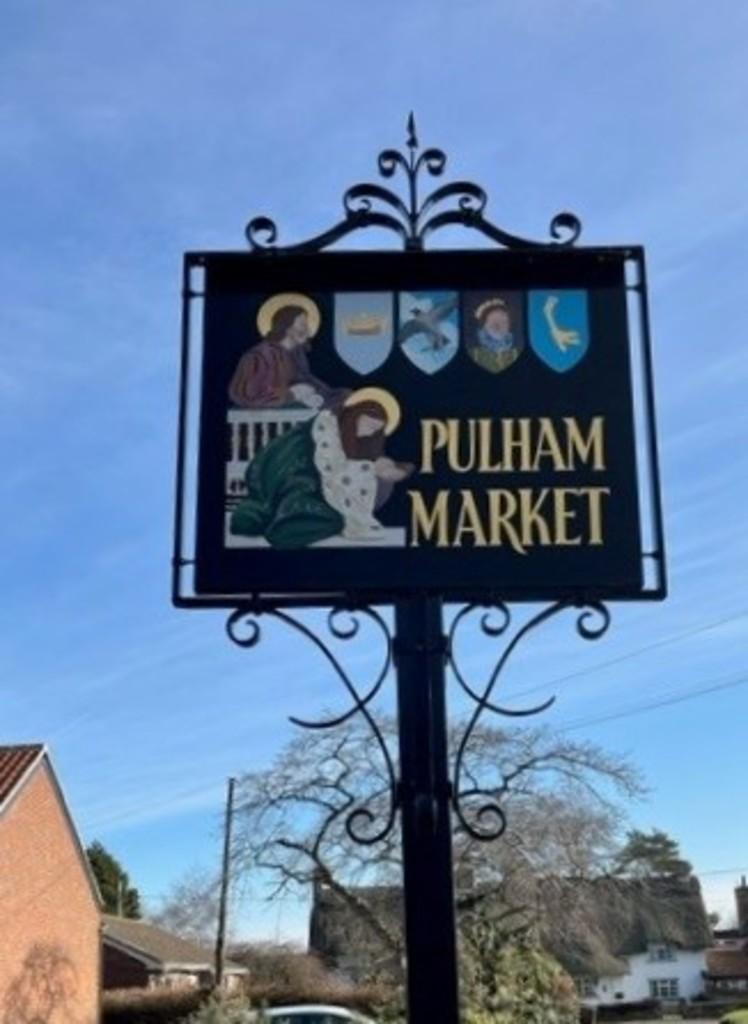 Pulham Mkt Village Sign