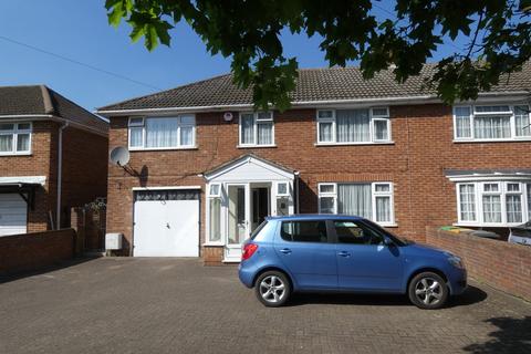 5 bedroom semi-detached house to rent, Mile Road, Bedford