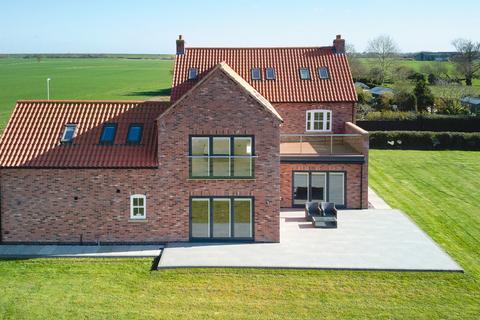 6 bedroom detached house for sale, Harpham House, Fulstow LN11 0XG