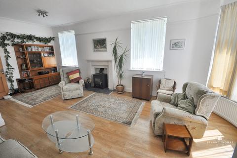 5 bedroom detached house for sale, Scrub Lane, Hadleigh