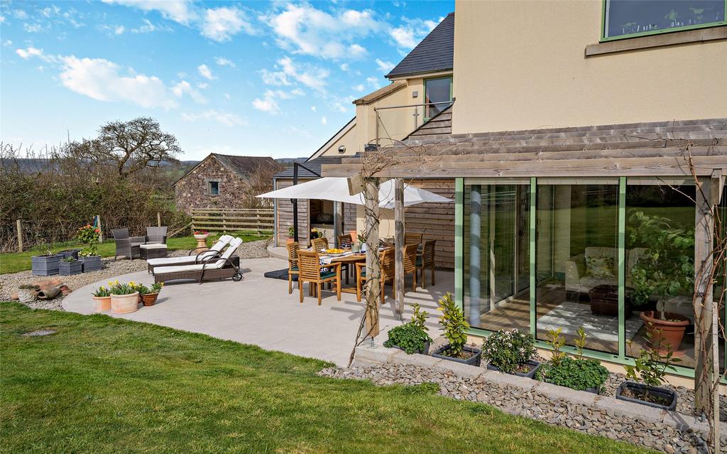 Rear Sun Terrace