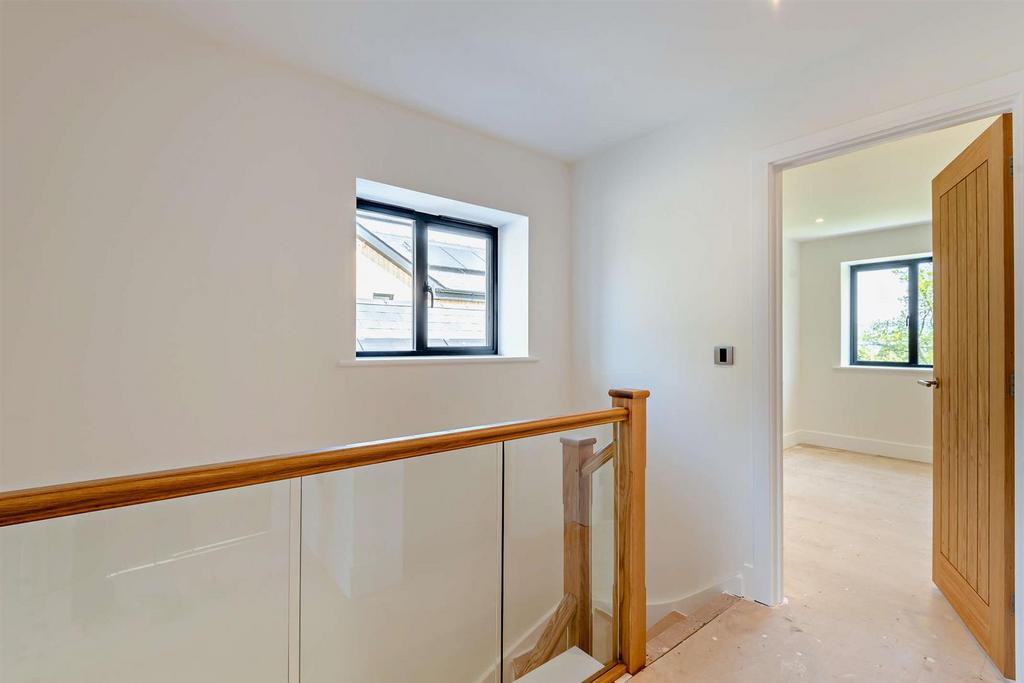 8645405-interior12-800.jpg