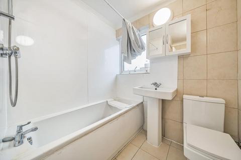 69 Bampton Road, London, SE23 2AX