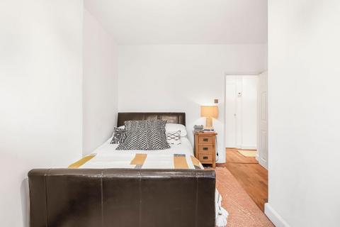 Flat 11, Wendover Court Chiltern Street, London, W1U 7NN