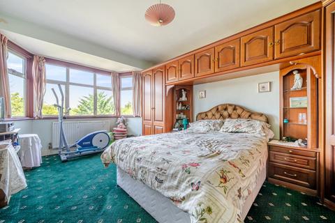 4 bedroom link detached house for sale, Winchmore Hill Road, Winchmore Hill, London, N21