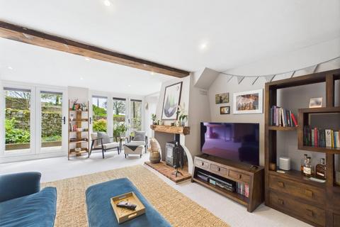 Walnut Cottage Ashleyhay, Wirksworth, Matlock, DE4 4AH