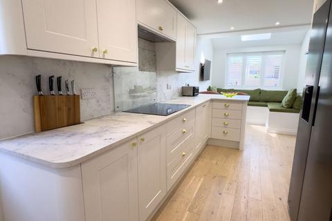 27 Hook Lane, Bognor Regis, PO22 8AU