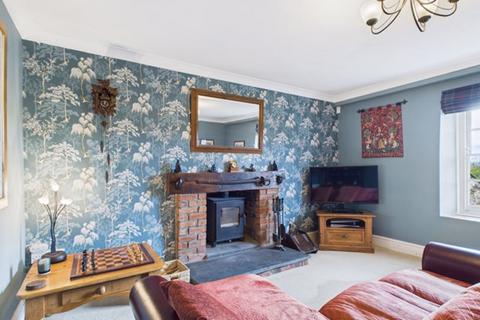 Cwmoernant House Cwmoernant, Carmarthen, SA31 1EG