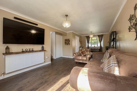 4 Illshaw, Wolverhampton, WV9 5LD