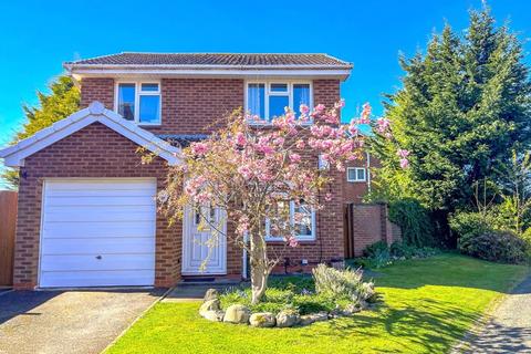 4 Illshaw, Wolverhampton, WV9 5LD